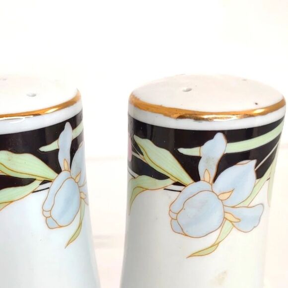 Fairfield Vanessa Salt and Pepper Shaker Set - Picture 8 of 8